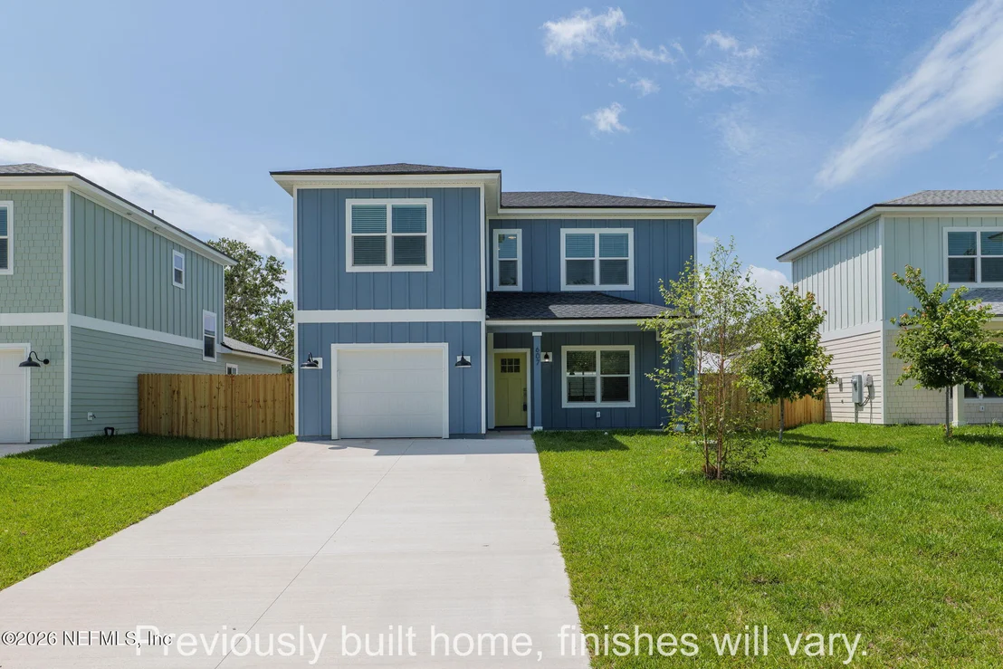 Photo of 303 TWELVTH Street
