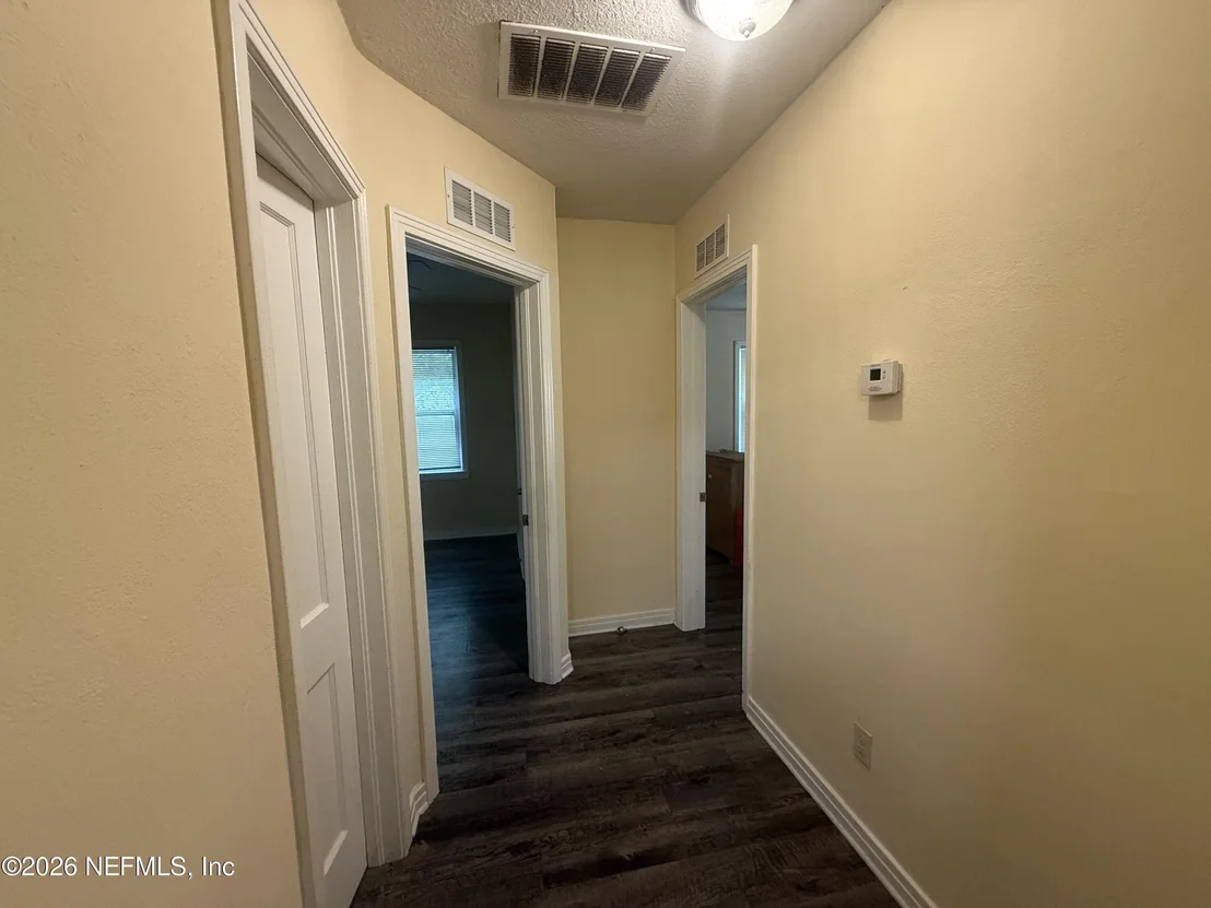 Photo of 5332 COMMONWEALTH Avenue