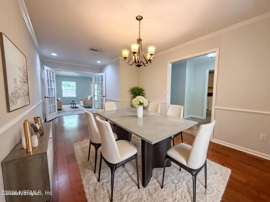 Photo of 550 REMINGTON FOREST Drive