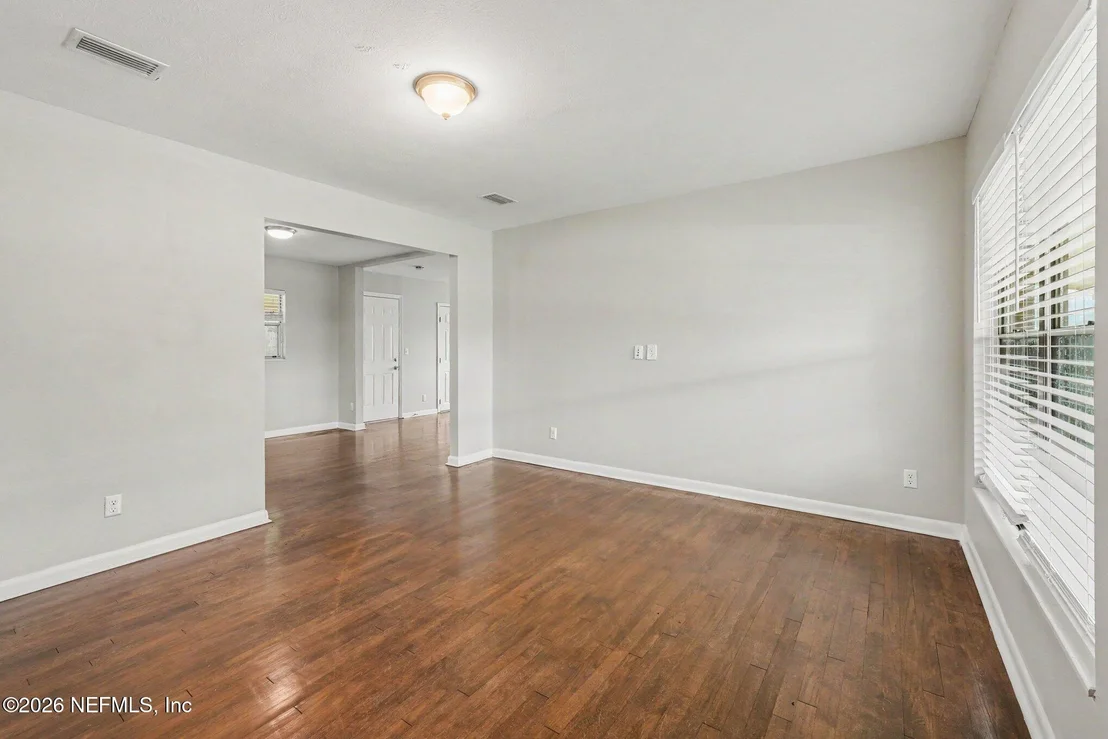 Photo of 235 BAISDEN Road