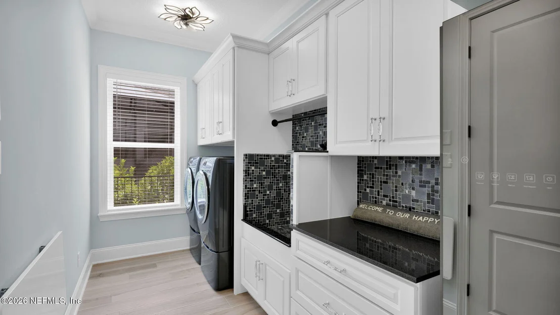 Photo of 375 SEAGROVE Drive