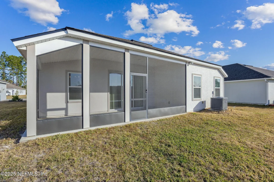 Photo of 70414 WINDING RIVER Drive