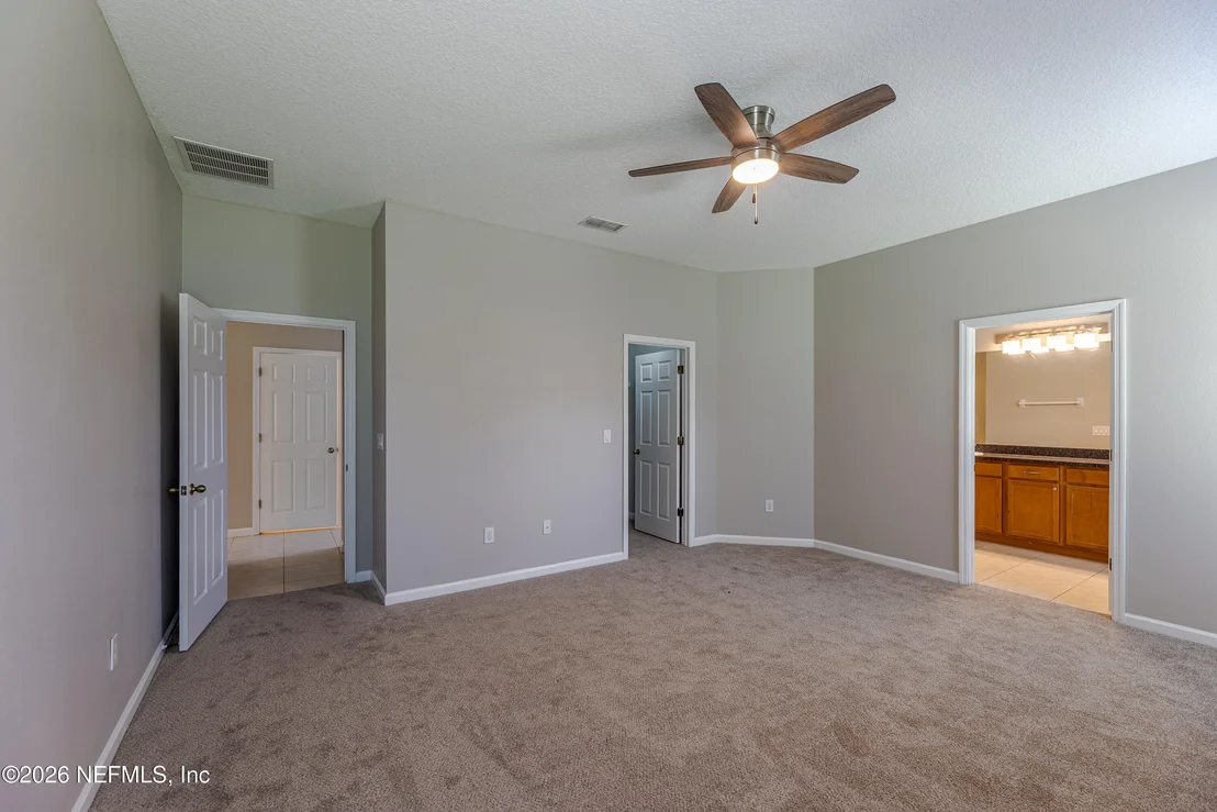 Photo of 869 BATTERSEA Drive