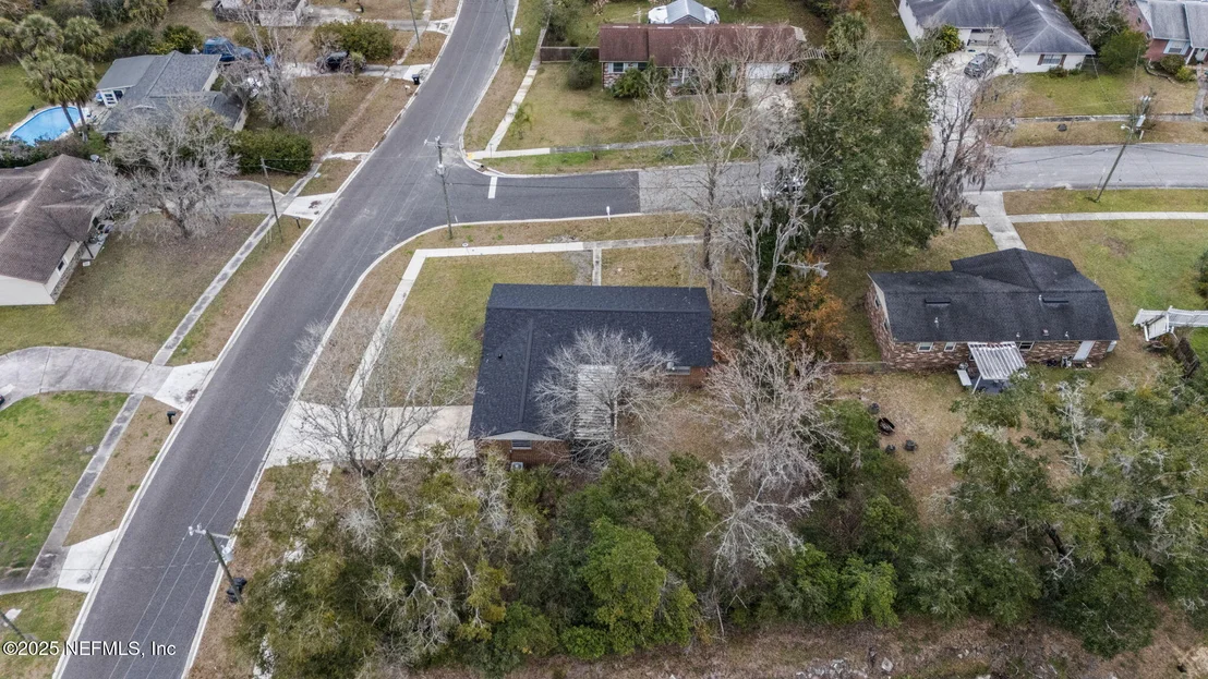 Photo of 432 NEPTUNE Road