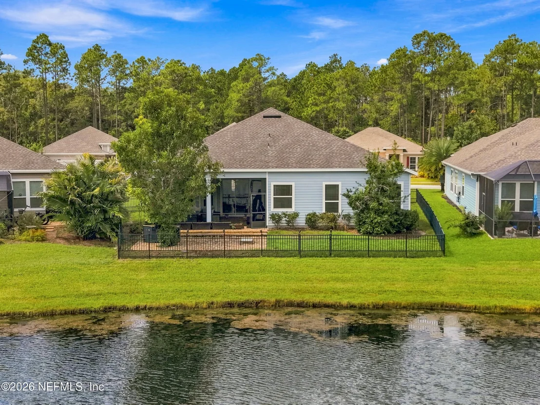 Photo of 559 GLORIETA Drive