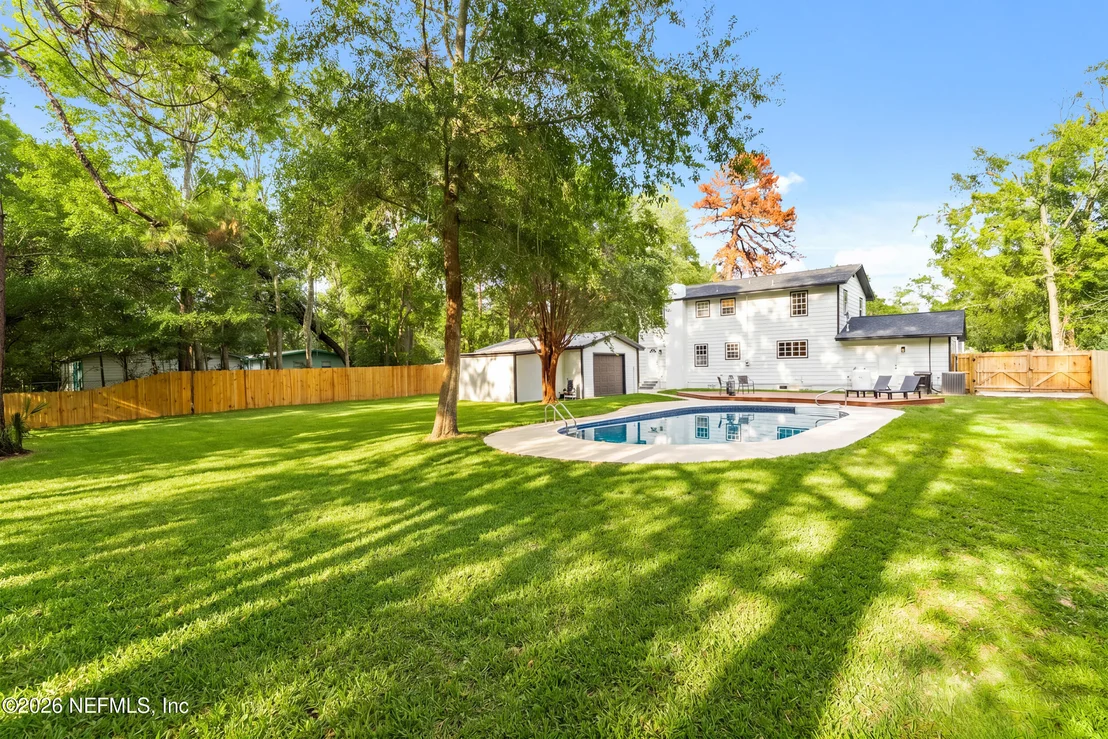 Photo of 116 SUZANNE Avenue
