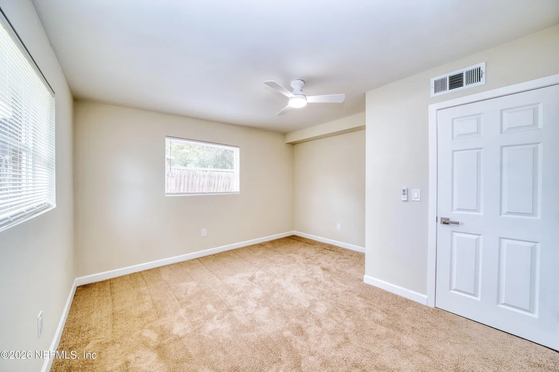 Photo of 2517 PALM Avenue