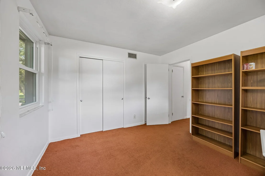 Photo of 1002 NEPTUNE Lane