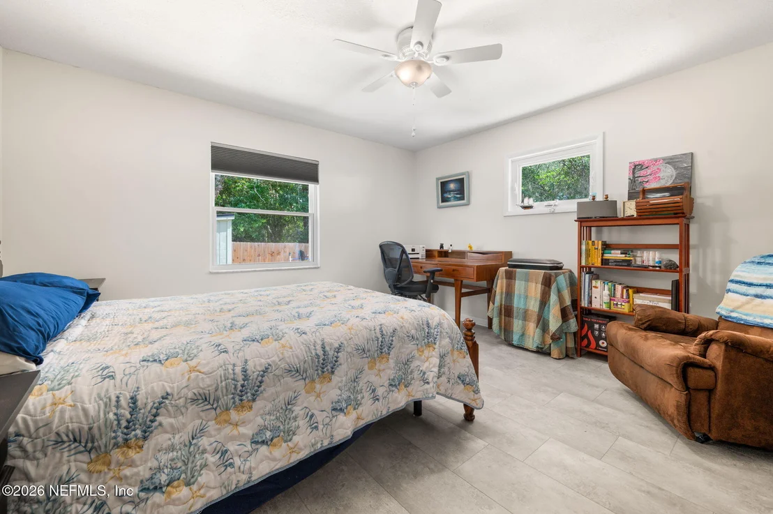 Photo of 507 GENTIAN Road
