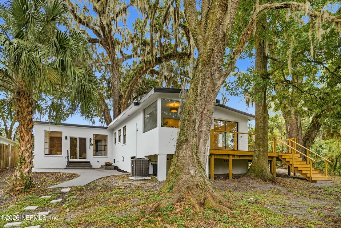 Photo of 5388 ROLLINS Avenue