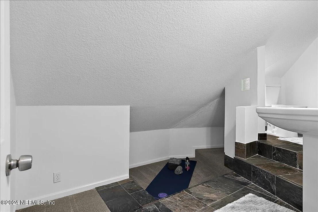 Photo of 3392 MARBON Road
