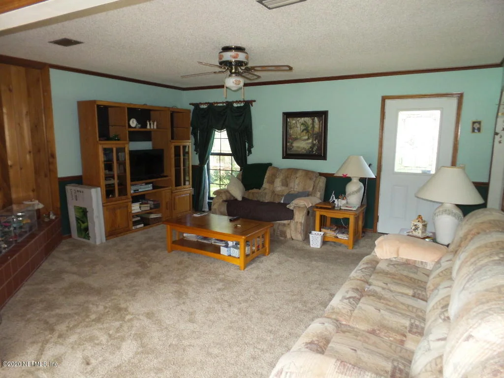 Photo of 303 MIRANDA Road