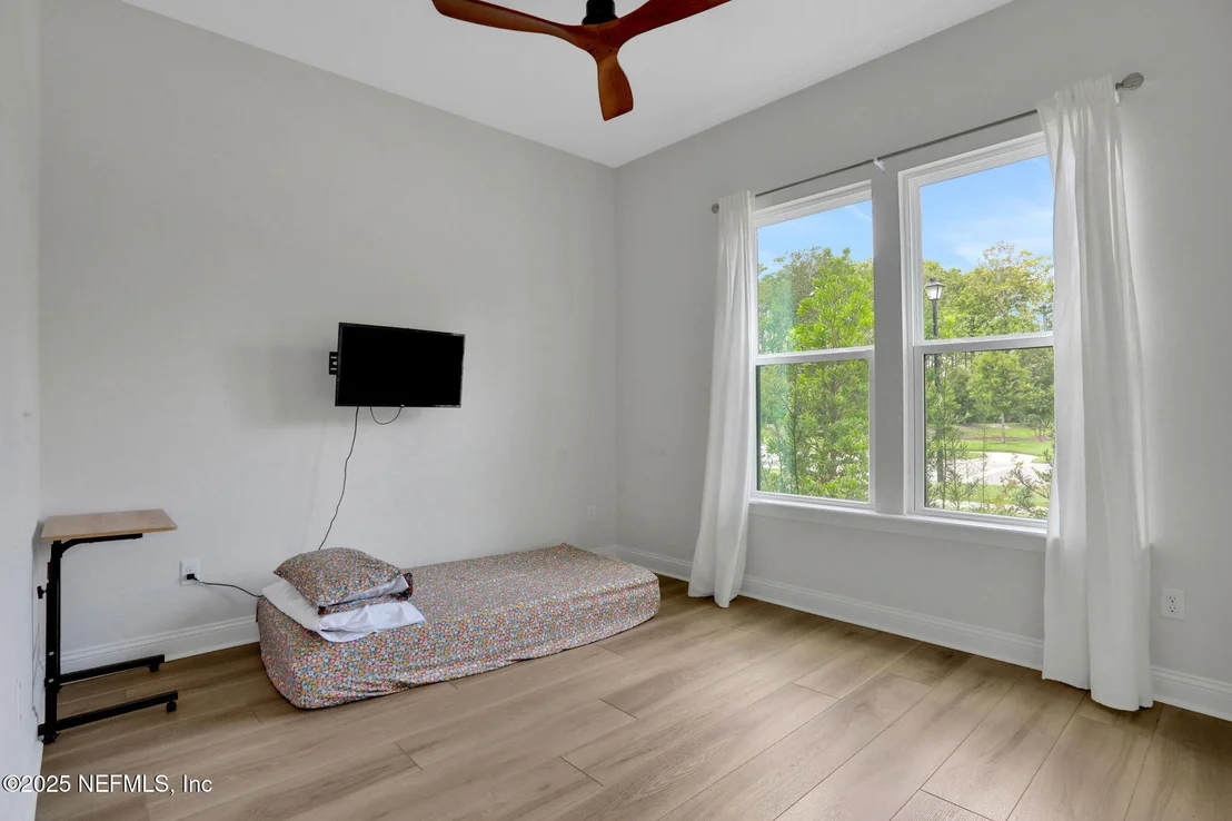 Photo of 10149 FILAMENT Boulevard
