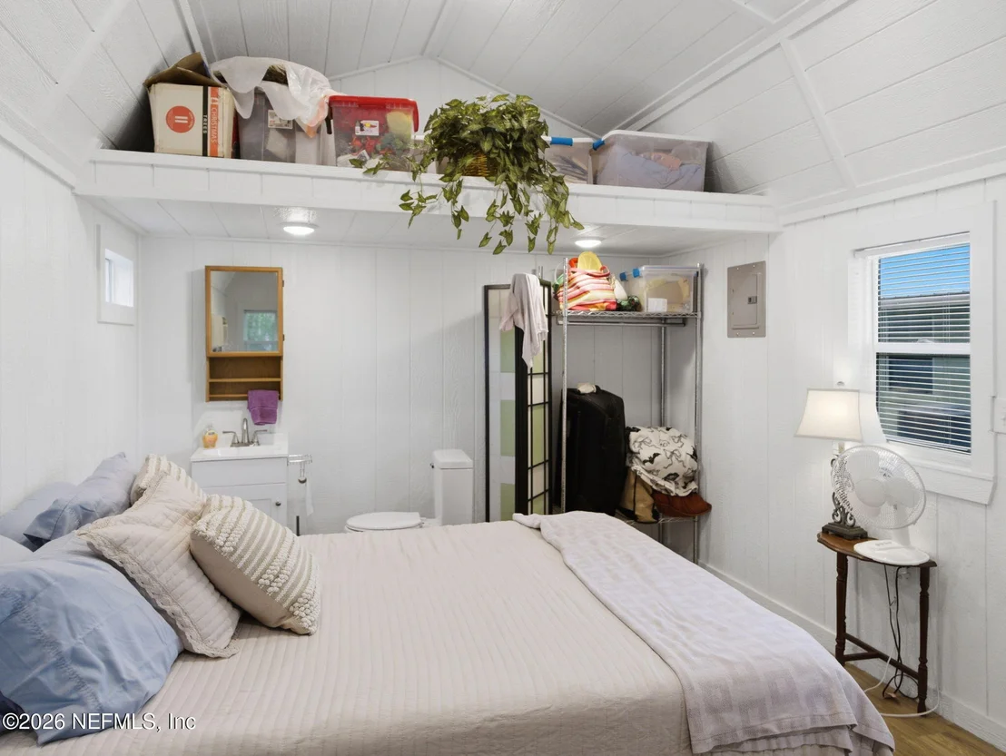 Photo of 334 7TH Way