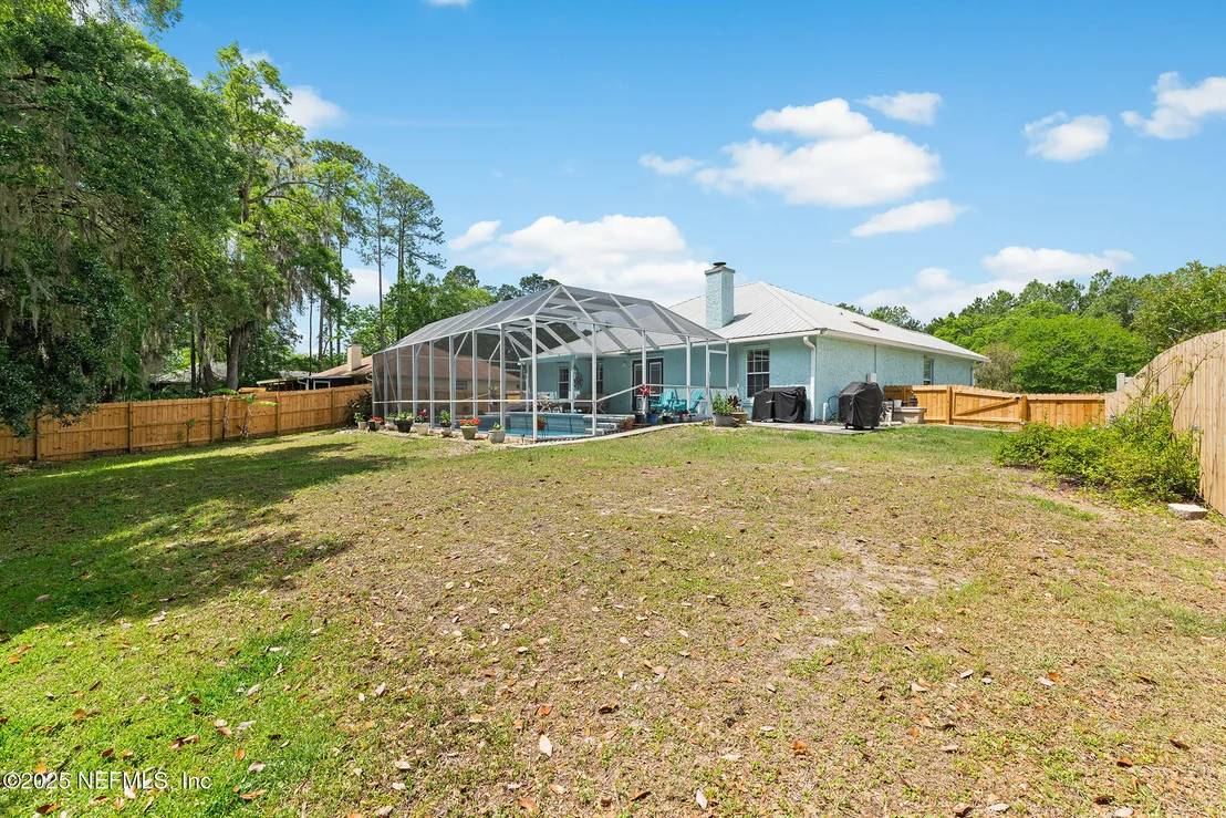 Photo of 4028 RED PINE Lane