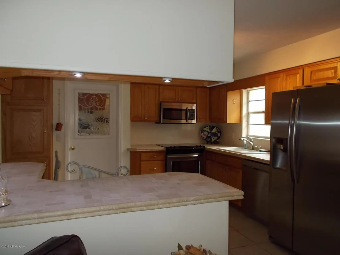 Photo of 1236 ESTORIL Drive