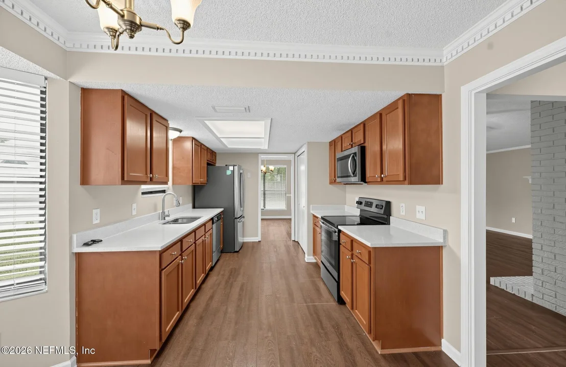 Photo of 977 SANDSTONE Drive