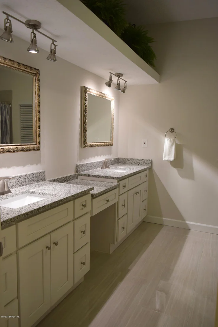 Photo of 274 SARA Drive