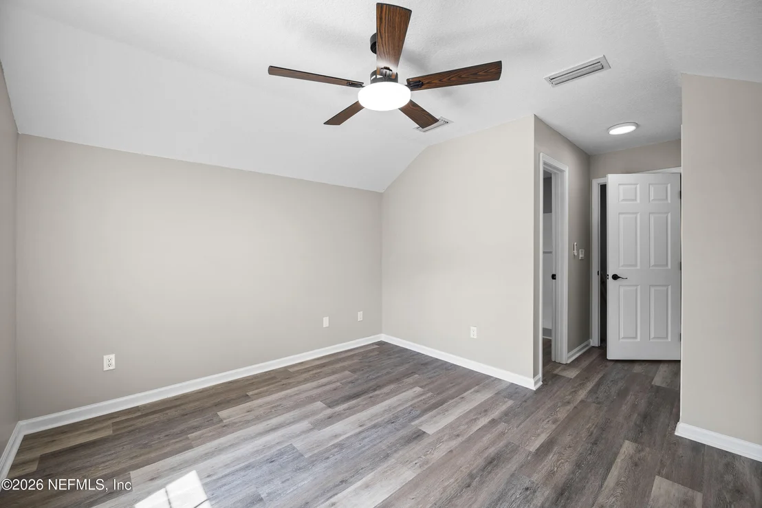 Photo of 4048 EDGELAND Trail