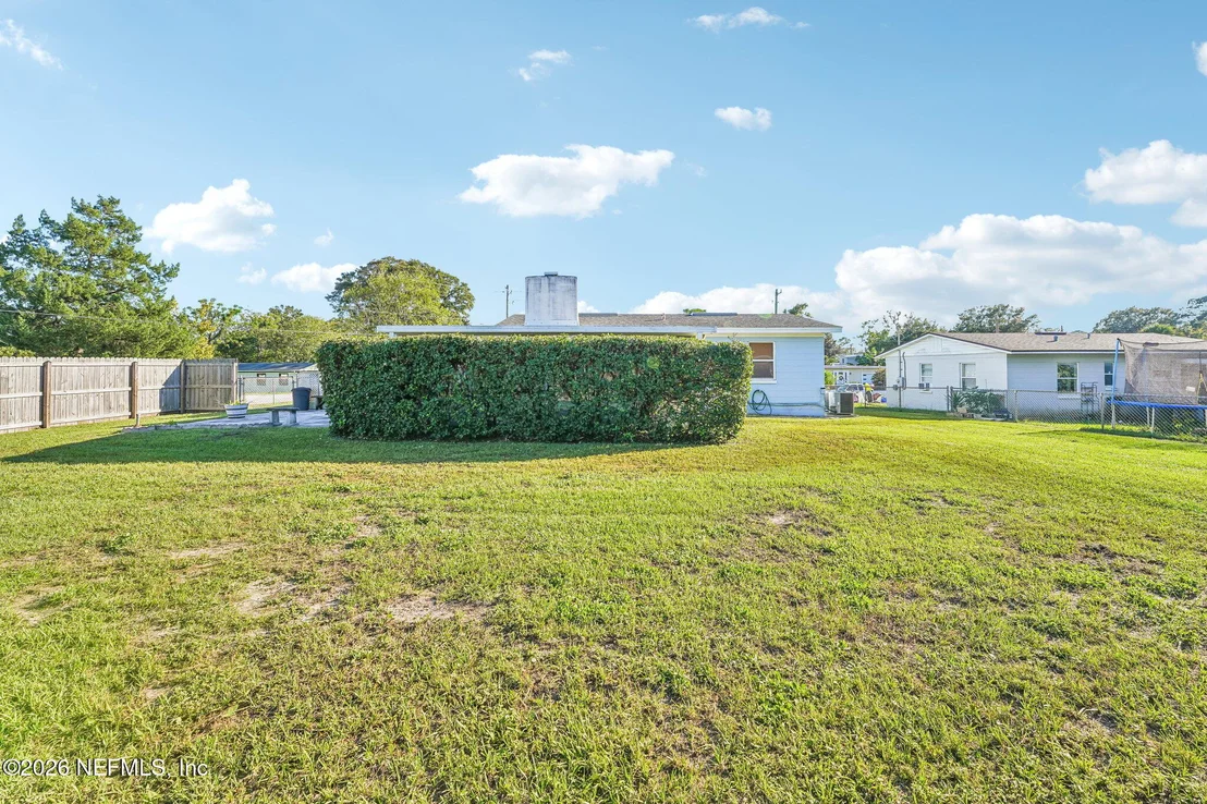 Photo of 10465 STONE Road
