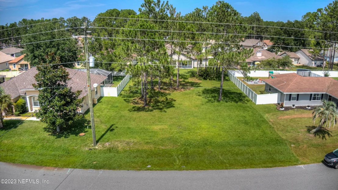 Photo of 105 BURROUGHS Drive