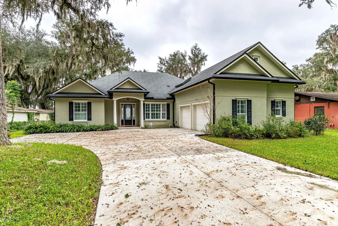 Photo of 9555 COUNTY RD 13 N