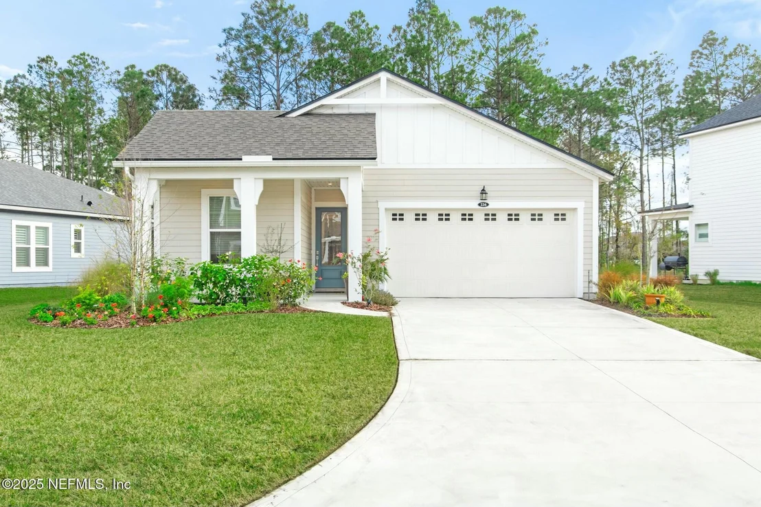 Photo of 226 SILKGRASS Place
