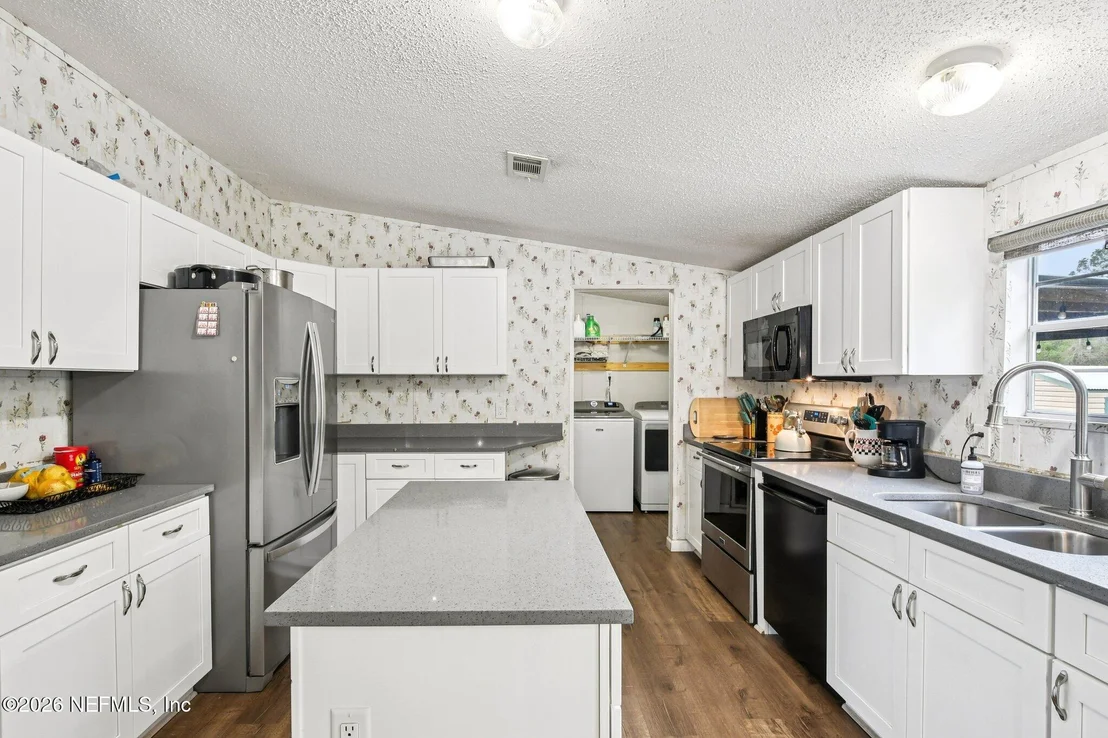Photo of 11710 FAYE Road