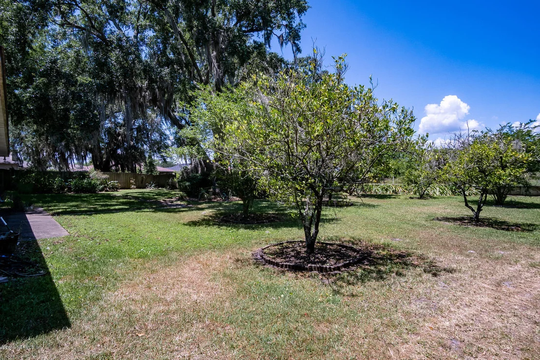 Photo of 488 SUMMIT Drive