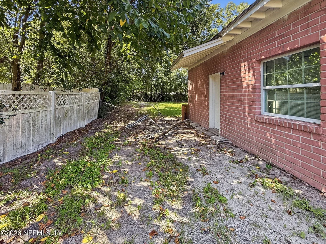 Photo of 6628 PINE SUMMIT Drive