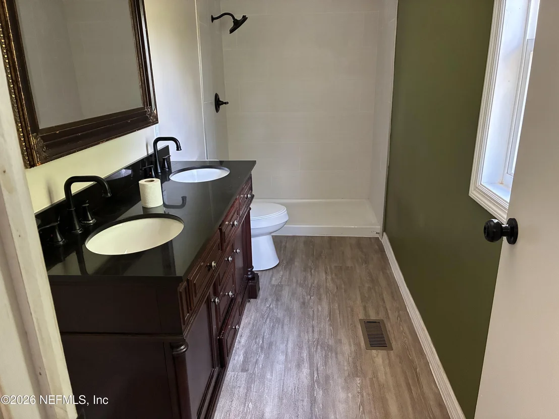 Photo of 636 UNION Avenue