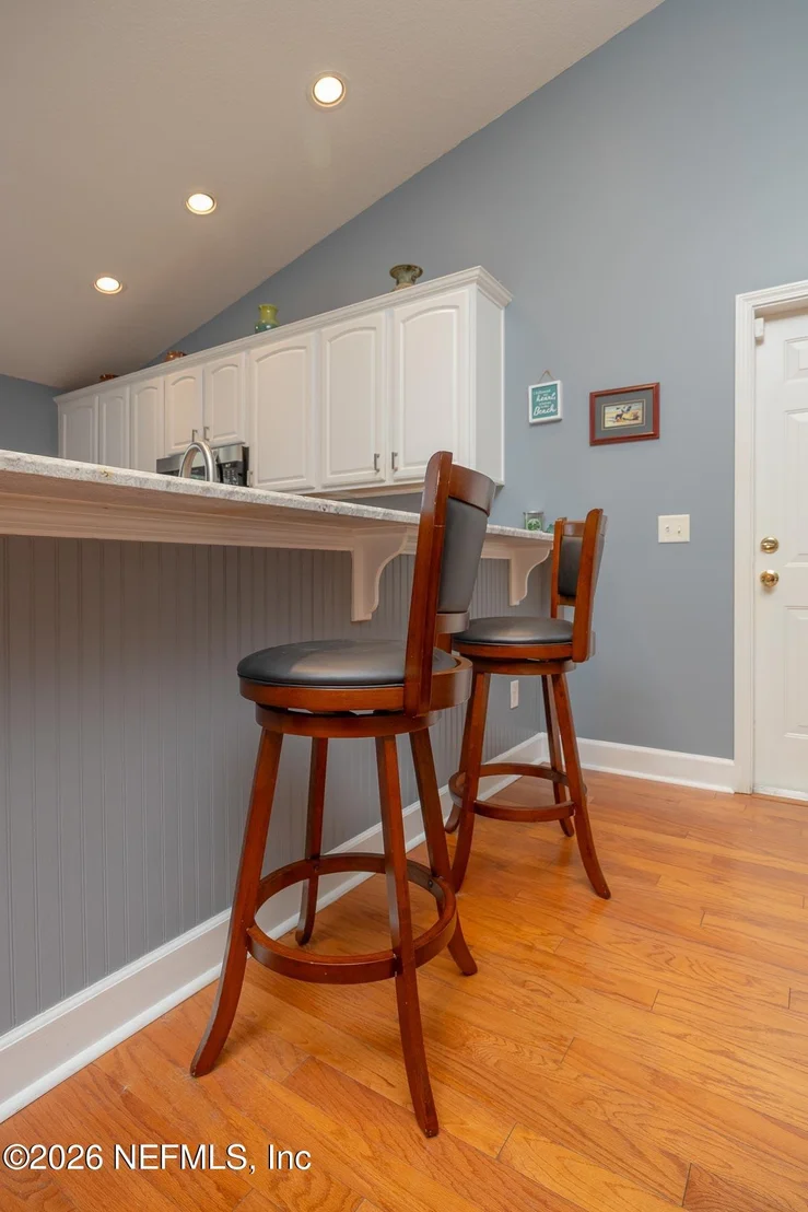 Photo of 145 WHISPERING OAKS Circle