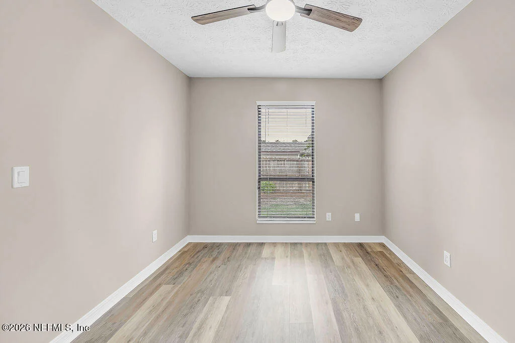 Photo of 2275 FOXWOOD Drive