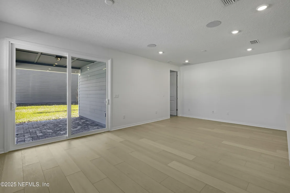 Photo of 348 BLIND OAK Circle