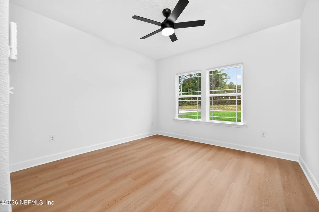 Photo of 183 CRESTVIEW Drive