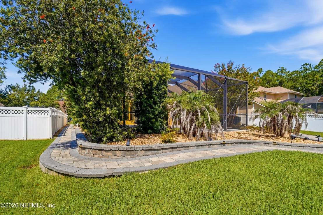 Photo of 804 STELLING Court