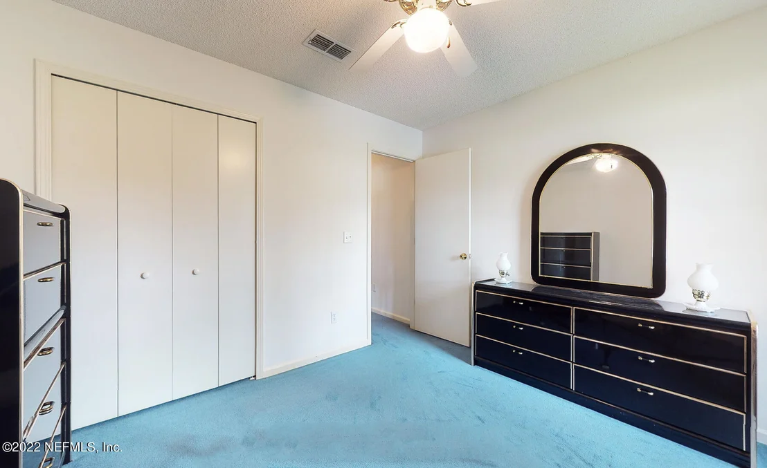 Photo of 9502 BROKEN OAK Boulevard