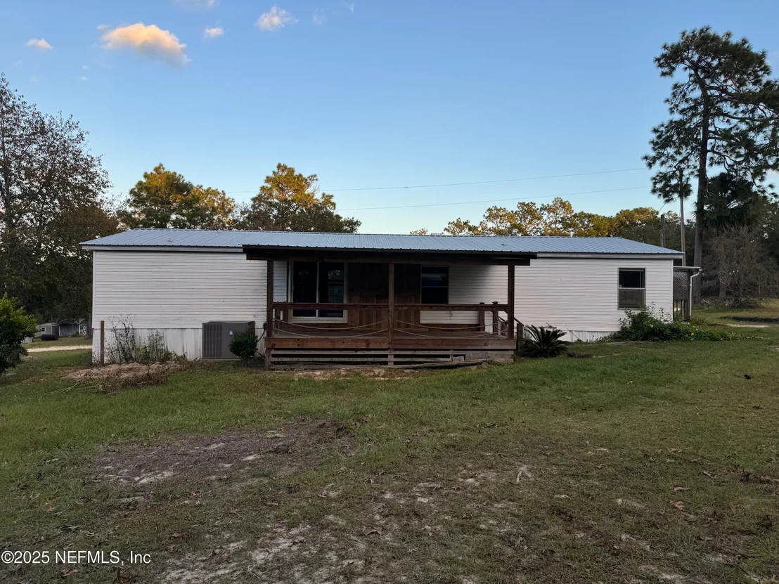 Photo of 323 INCLINE Road