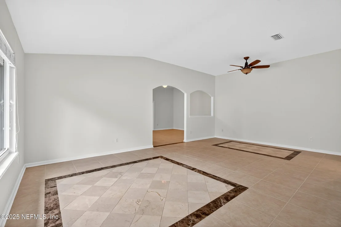 Photo of 1012 BECKINGHAM Drive