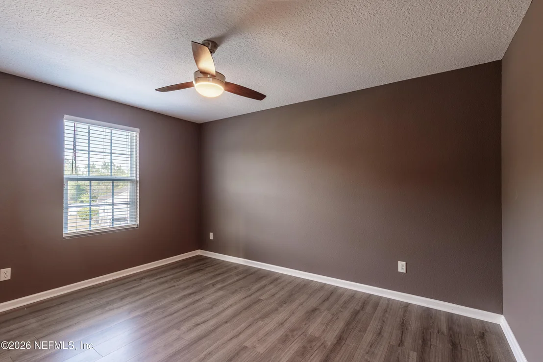 Photo of 1252 LUFFNESS Drive