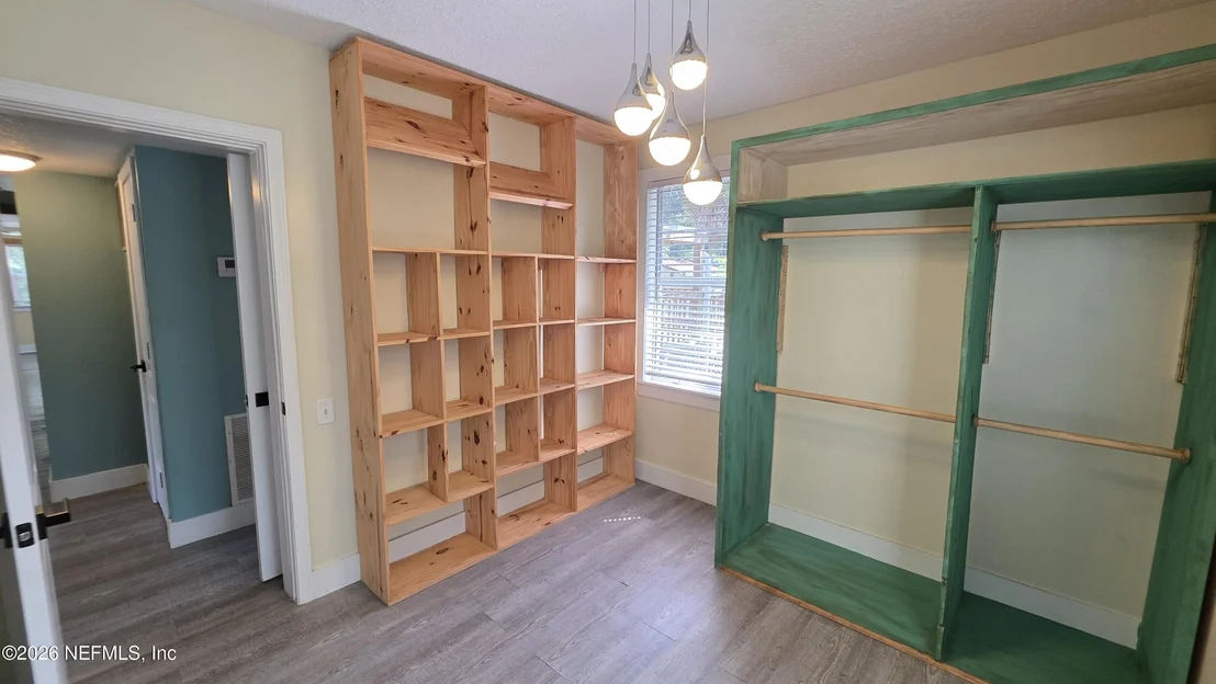 Photo of 9049 JACKSON Avenue