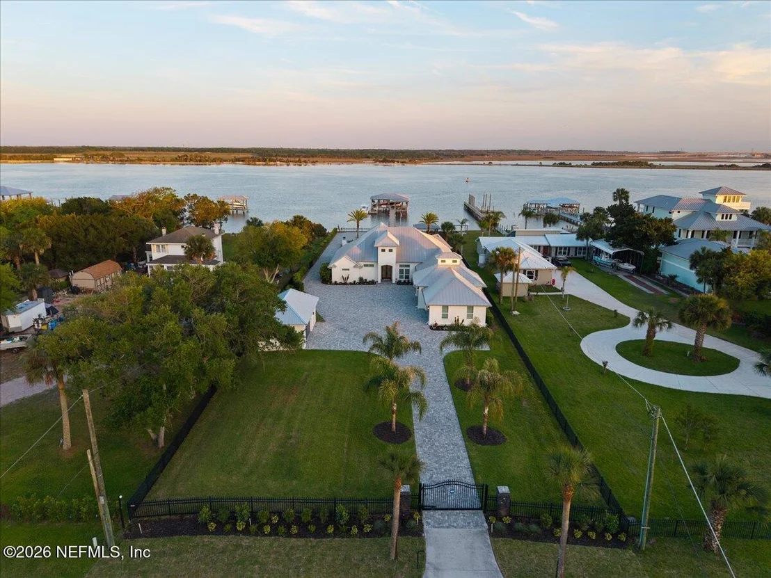 Photo of 9136 HECKSCHER Drive
