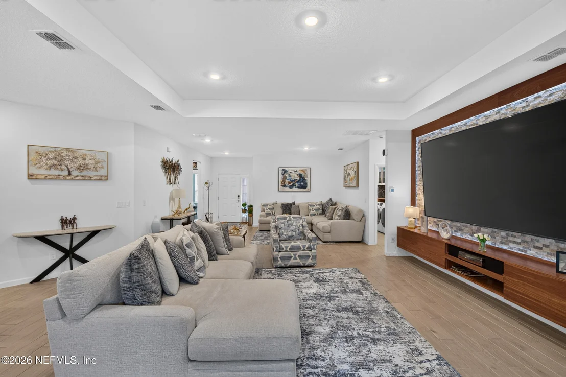 Photo of 1532 LACHLAN Circle