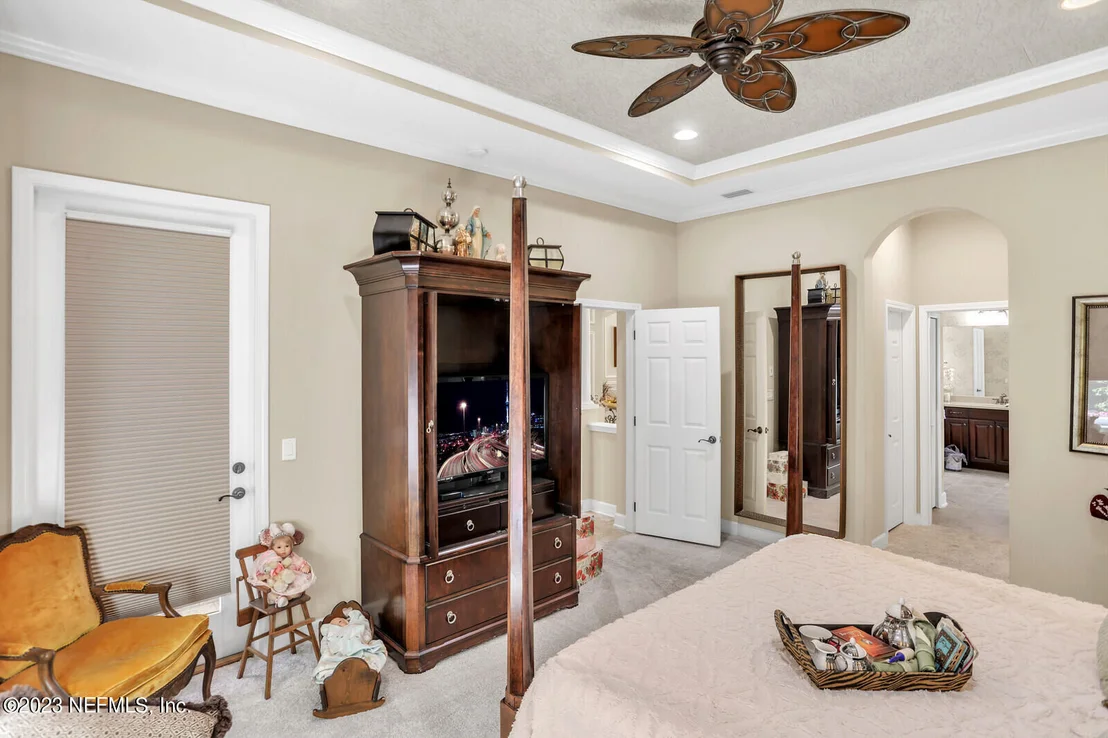 Photo of 123 DUCK POND Drive