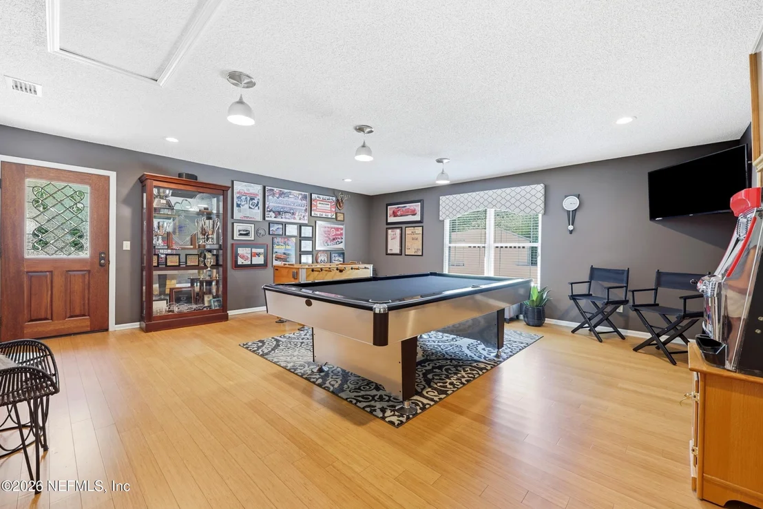 Photo of 1587 SCOTTRIDGE Lane