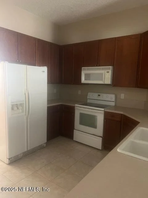 Photo of 695 SID Drive