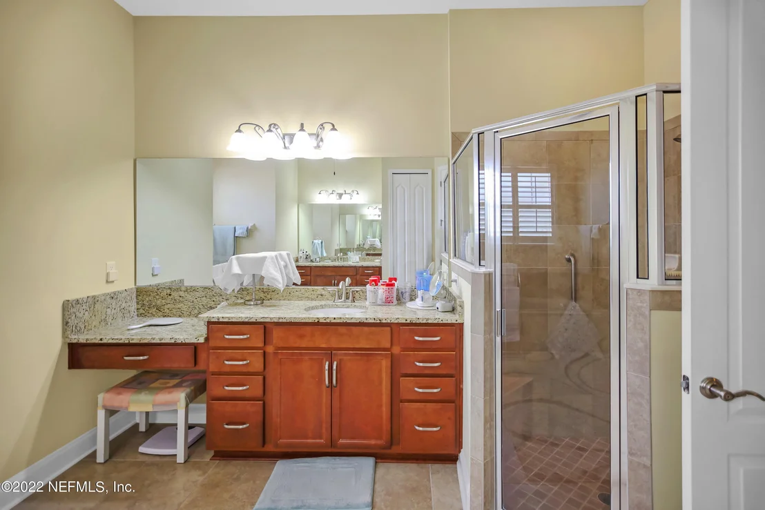 Photo of 1616 SUGAR LOAF Lane