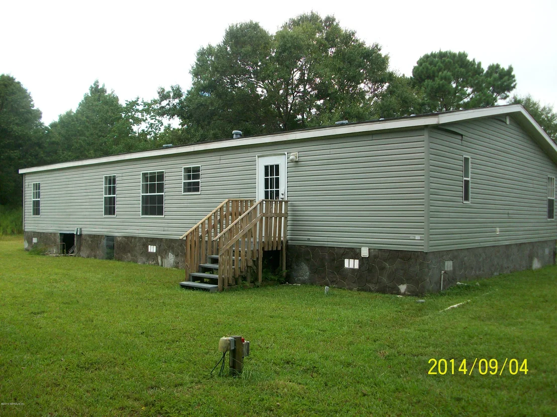 Photo of 44394 Caulkins Drive