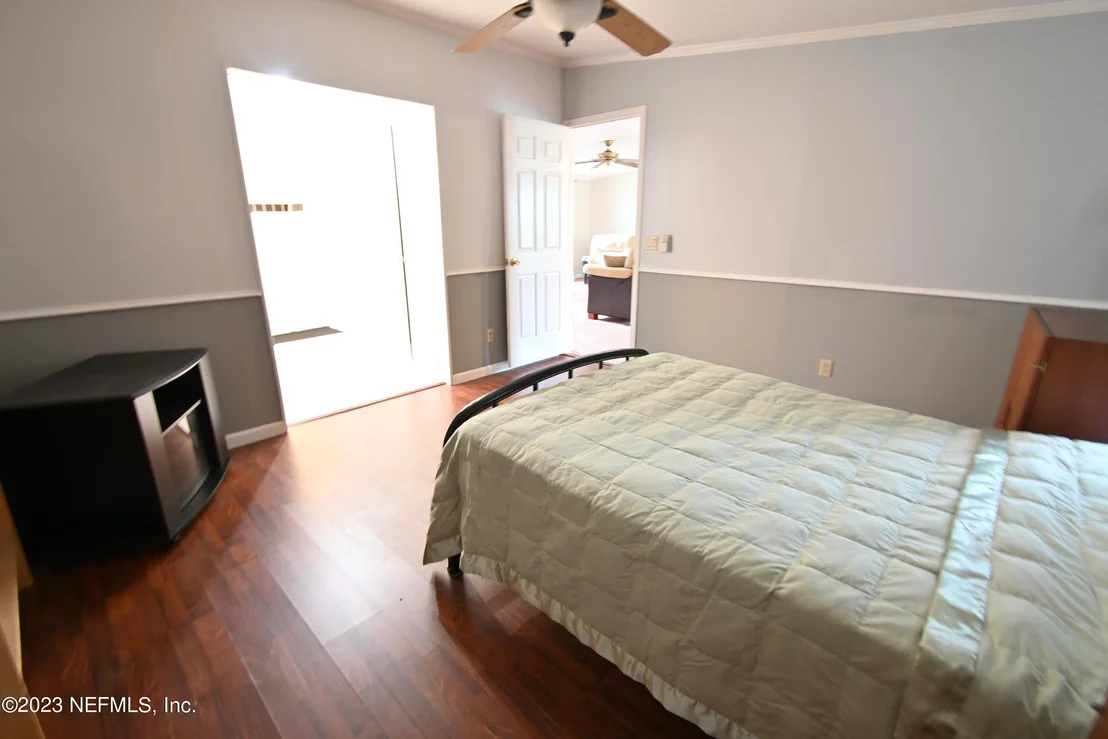 Photo of 11349 DEERWOOD Circle