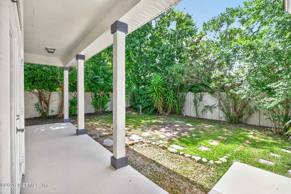 Photo of 10133 DELPOINT Lane